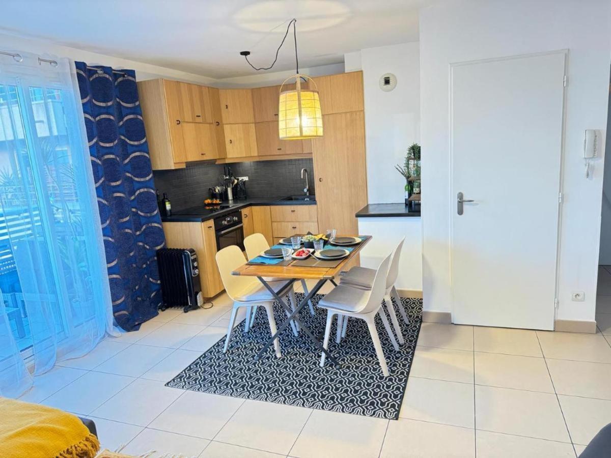 Gokotta, Splendide T3 Vue Unique, Piscine, Garage Apartment *